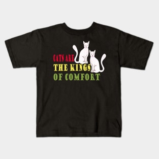 Cats are the kinge cute cats Kids T-Shirt